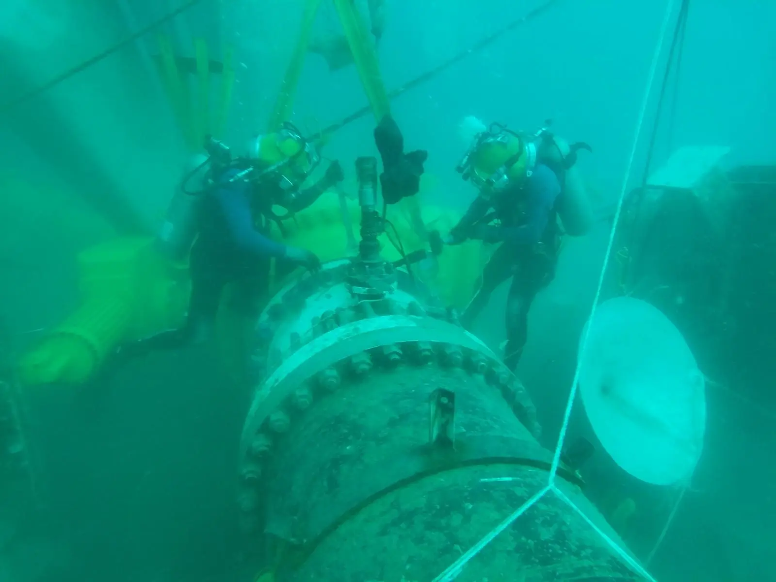 Cambio de Monoboya 42” Coveñas, Colombia